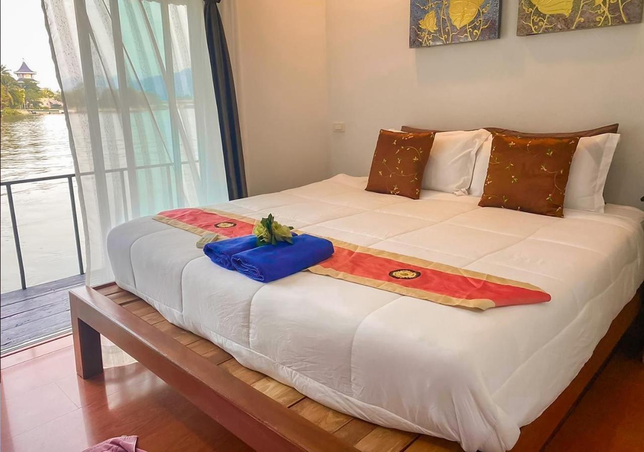 Tara Raft Hotel Kanchanaburi Exterior photo