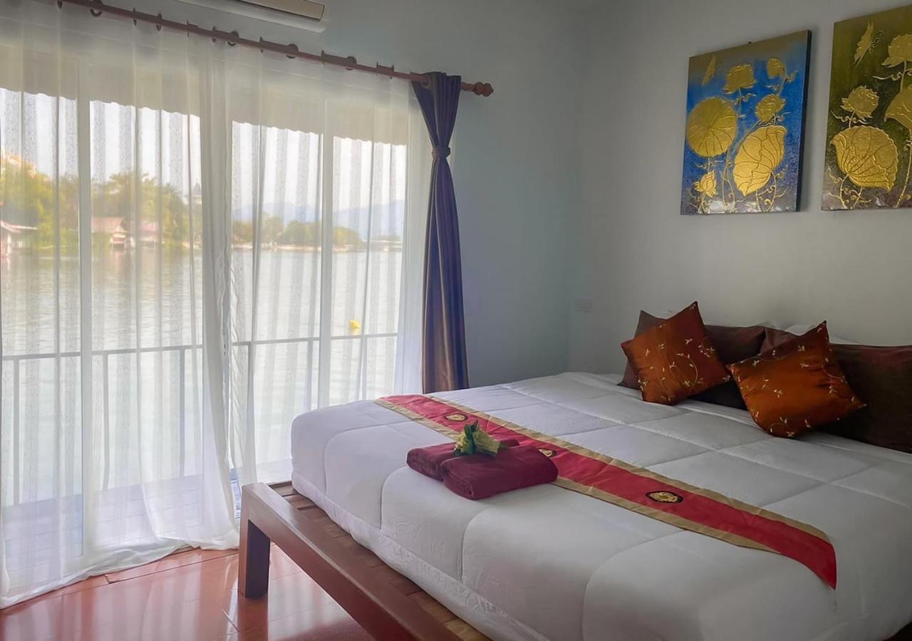 Tara Raft Hotel Kanchanaburi Exterior photo
